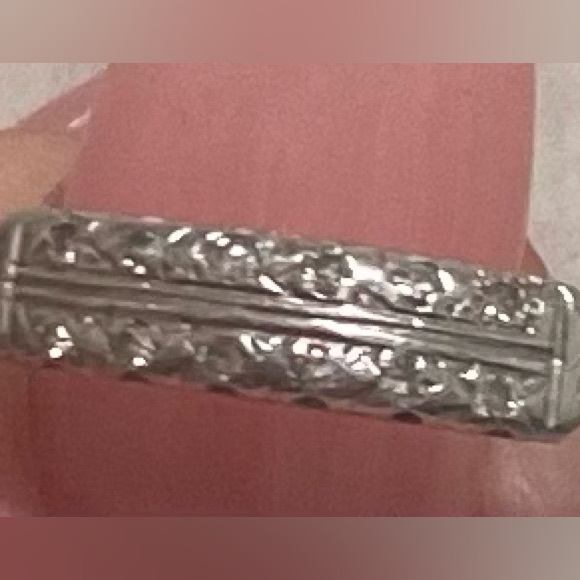 Vintage 1930 Women’s Wedding Band - Picture 6 of 8